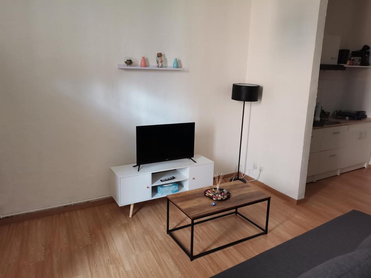 Studio Au Coeur Du Quartier Historique นาร์บอนน์ ภายนอก รูปภาพ
